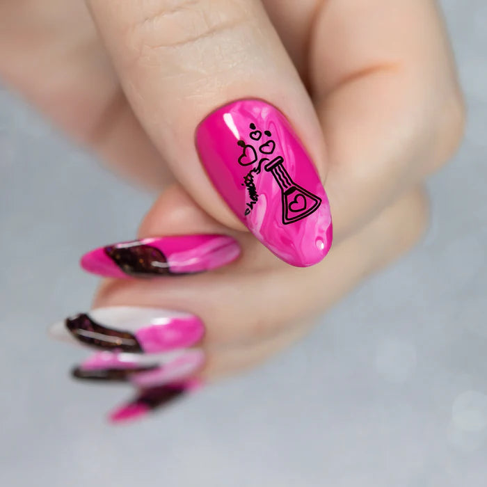 Whats Up Nails - Stamping Plate - When in Love